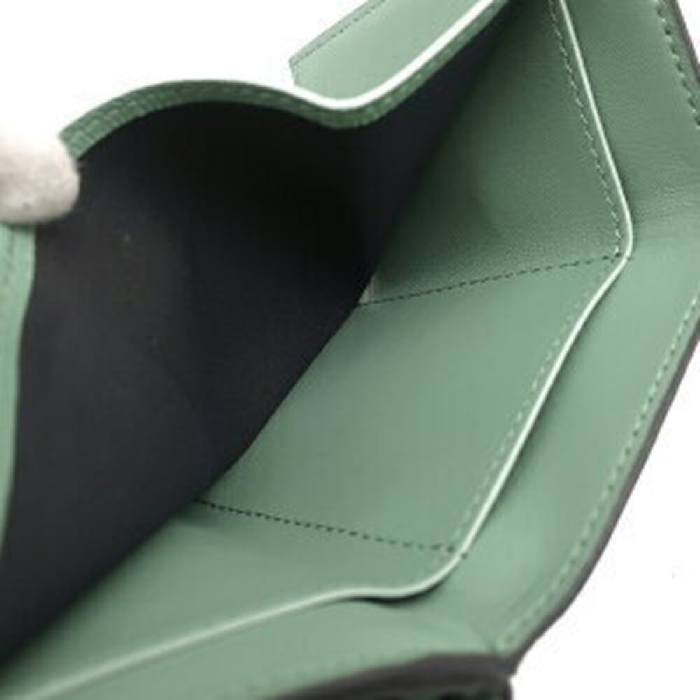 Fendi Baguette Trifold Wallet Green Leather - Picture 9 of 14